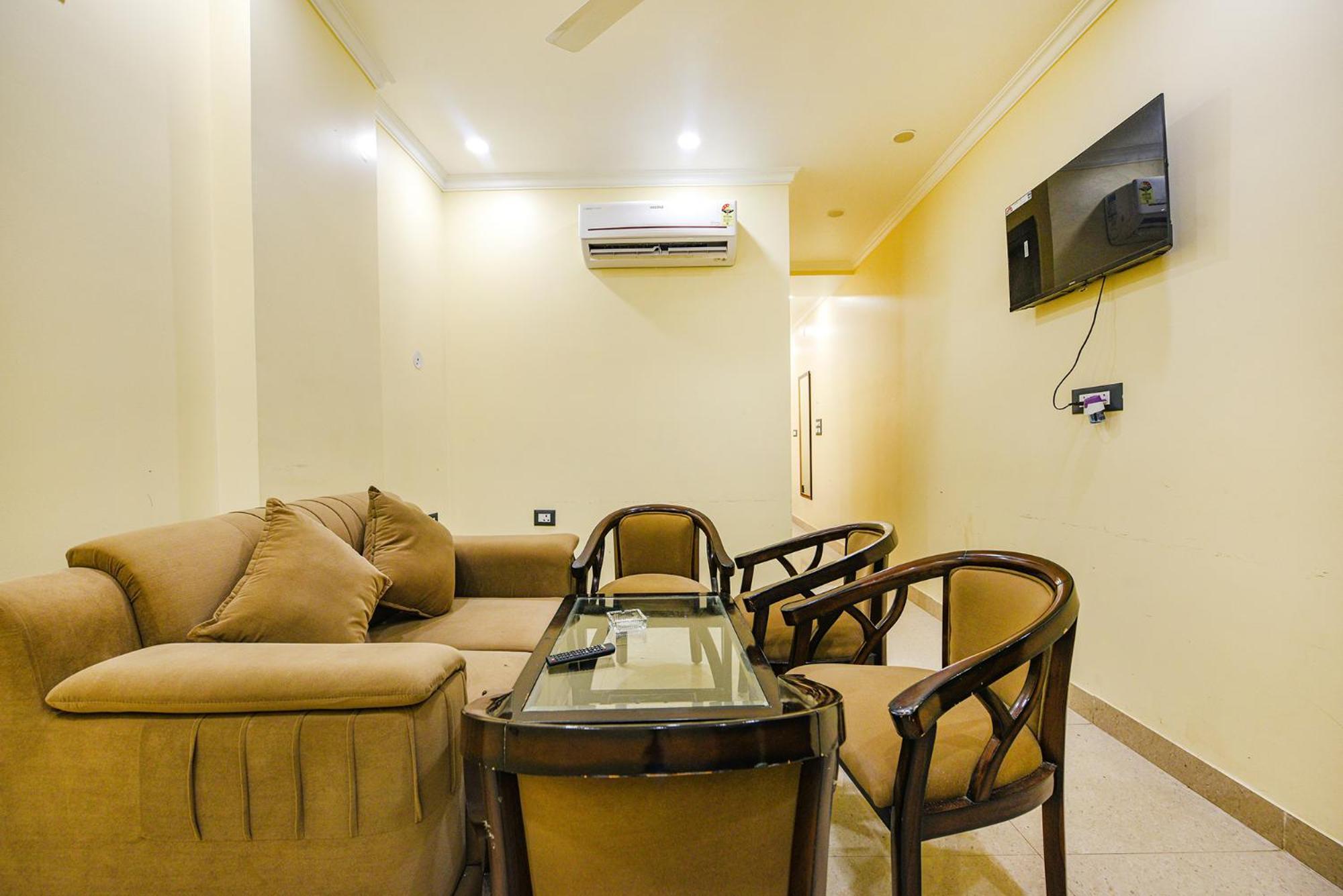 Fabhotel Prime Apple Tree Residency New Delhi Bagian luar foto
